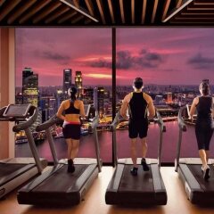 Отель Marina Bay Sands фитнесс-зал