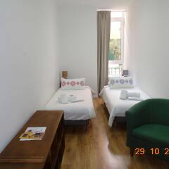 Отель Chez Nous Guest House детские мероприятия