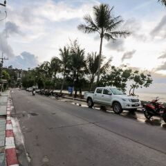 Отель Nida Rooms Patong Pier Palace парковка