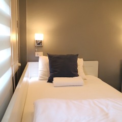 Golden Mountain Hostel комната для гостей