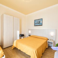 Hotel Corinna Римини комната для гостей