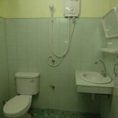 Отель Lanta Arrow House Ланта ванная фото 2