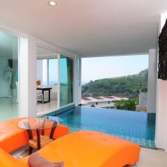 Отель Grand Bleu Ocean View Pool Suite бассейн фото 2