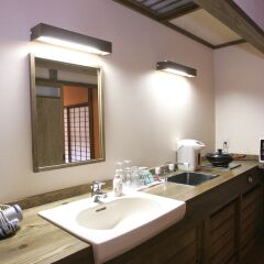 Отель Kurokawa Onsen Yumerindo Япония, Минамиогуни - отзывы, цены и фото номеров - забронировать отель Kurokawa Onsen Yumerindo онлайн ванная