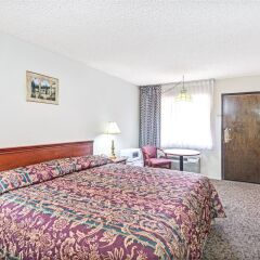 Отель Knights Inn Woodland Hills США, Лос-Анджелес - отзывы, цены и фото номеров - забронировать отель Knights Inn Woodland Hills онлайн комната для гостей