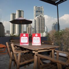 Отель Nida Rooms Suan Phlu Soi 8 Complex Бангкок гостиничный бар