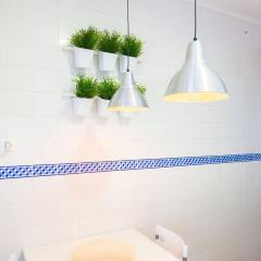 Отель Happy Reception Boutique Hostel Chiado Португалия, Лиссабон - отзывы, цены и фото номеров - забронировать отель Happy Reception Boutique Hostel Chiado онлайн ванная фото 2