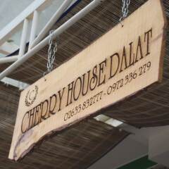 Отель Cherry House Dalat Далат вид на фасад