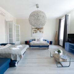 Апартаменты Budapest Easy Flats- Oktogon Lux Apartment с домашними животными