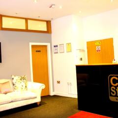 Апартаменты City Stop Manchester Apartments сейф в номере