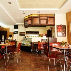 Отель Octagon Mansion Hotel Филиппины, Манила - отзывы, цены и фото номеров - забронировать отель Octagon Mansion Hotel онлайн питание
