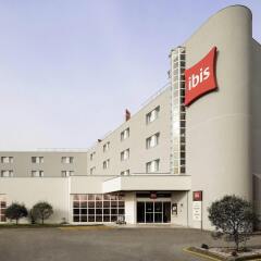 Hotel ibis Porto Gaia вид на фасад
