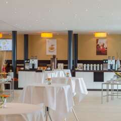 Отель Holiday Inn Berlin Airport - Conference Centre Шёнефельд фото 12