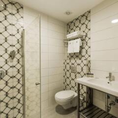Stay Inn Hostel Израиль, Иерусалим - отзывы, цены и фото номеров - забронировать отель Stay Inn Hostel онлайн ванная фото 2