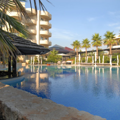 Protur Biomar Gran Hotel & Spa бассейн