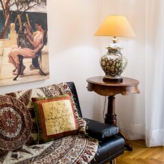 Отель Retro Chic Apartment - Syntagma Square Греция, Афины - отзывы, цены и фото номеров - забронировать отель Retro Chic Apartment - Syntagma Square онлайн интерьер отеля