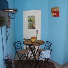 Отель By The Sea Vacation Home And Villa удобства в номере фото 2
