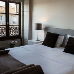 Отель Low Cost Tourist Apts Palácio da Bolsa комната для гостей фото 3