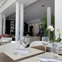 Отель Hôtel Le Canberra Hôtels Ocre et Azur Канны фото 12