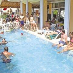 Pamukkale Hotel Турция, Алтинкум - отзывы, цены и фото номеров - забронировать отель Pamukkale Hotel онлайн бассейн фото 3
