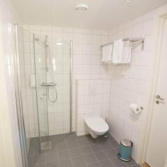 Отель City Housing - Boganesveien 31 - Hinna Park Норвегия, Ставангер - отзывы, цены и фото номеров - забронировать отель City Housing - Boganesveien 31 - Hinna Park онлайн ванная