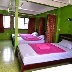 Yor Ying Hostel Бангкок детские мероприятия фото 2