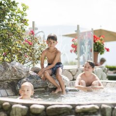 Отель Naturhotel Gruberhof Сцена бассейн