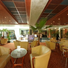 Отель Grand Hotel Sunny Beach - All Inclusive Болгария, Солнечный берег - отзывы, цены и фото номеров - забронировать отель Grand Hotel Sunny Beach - All Inclusive онлайн гостиничный бар