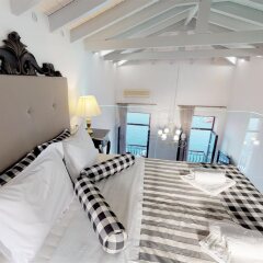 Отель Porto Enetiko Suites