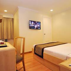 Отель Manila Lotus Hotel Филиппины, Манила - отзывы, цены и фото номеров - забронировать отель Manila Lotus Hotel онлайн сейф в номере
