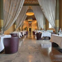 Normandy Hotel питание