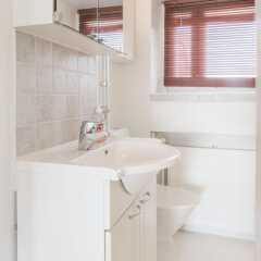 Апартаменты Local Nordic Apartments - Brown Bear Ювяскюля ванная