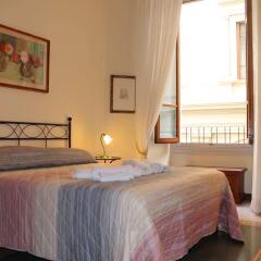 Отель ViaRoma Suites - Florence Италия, Флоренция - отзывы, цены и фото номеров - забронировать отель ViaRoma Suites - Florence онлайн сейф в номере