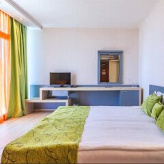 Отель SOL Marina Palace Болгария, Несебр - отзывы, цены и фото номеров - забронировать отель SOL Marina Palace онлайн комната для гостей фото 2