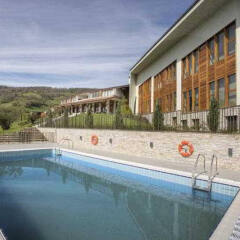 El Mirador de Ulzama Hotel & Spa бассейн