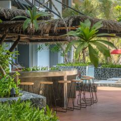 Отель Sea Seeker Krabi Resort гостиничный бар