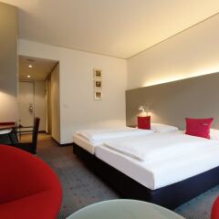 Hotel Vienna House Easy MO сейф в номере