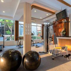 Bhukitta Hotel & Spa фитнесс-зал фото 2