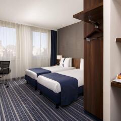Отель Holiday Inn Express Amsterdam - Arena Towers, an IHG Hotel Нидерланды, Амстердам - 2 отзыва об отеле, цены и фото номеров - забронировать отель Holiday Inn Express Amsterdam - Arena Towers, an IHG Hotel онлайн комната для гостей фото 3