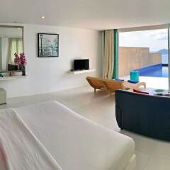 Отель Grand Bleu Ocean View Pool Suite комната для гостей фото 8