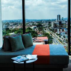 Отель Aloft Guadalajara Мексика, Гвадалахара - отзывы, цены и фото номеров - забронировать отель Aloft Guadalajara онлайн интерьер отеля фото 3