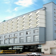 The Coast Hotel парковка