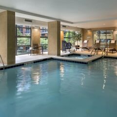 Отель Hilton Garden Inn Washington D.C./U.S. Capitol бассейн