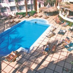 Отель Sea Garden Hotel Египет, Хургада - 6 отзывов об отеле, цены и фото номеров - забронировать отель Sea Garden Hotel онлайн бассейн фото 2