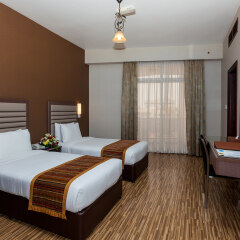 Florida International Hotel комната для гостей