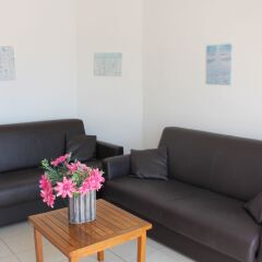 Отель Spinola Bay Apartment Мальта, Сан Джулианс - отзывы, цены и фото номеров - забронировать отель Spinola Bay Apartment онлайн комната для гостей фото 2