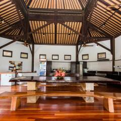 Отель The View Fiji спортивное сооружение