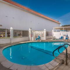 Отель Floral Inn Монтерей-Парк фото 3