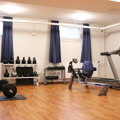 Отель a&o Berlin Mitte Германия, Берлин - 4 отзыва об отеле, цены и фото номеров - забронировать отель a&o Berlin Mitte онлайн фитнесс-зал фото 3