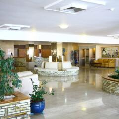 Bella Napa Bay Hotel интерьер отеля